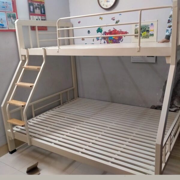 Giường tầng sắt hộp to 40×80 kích thước rộng 1m6/1m2- GT11 Giường tầng sắt hộp to 40×80 kích thước rộng 1m6/1m2- GT11